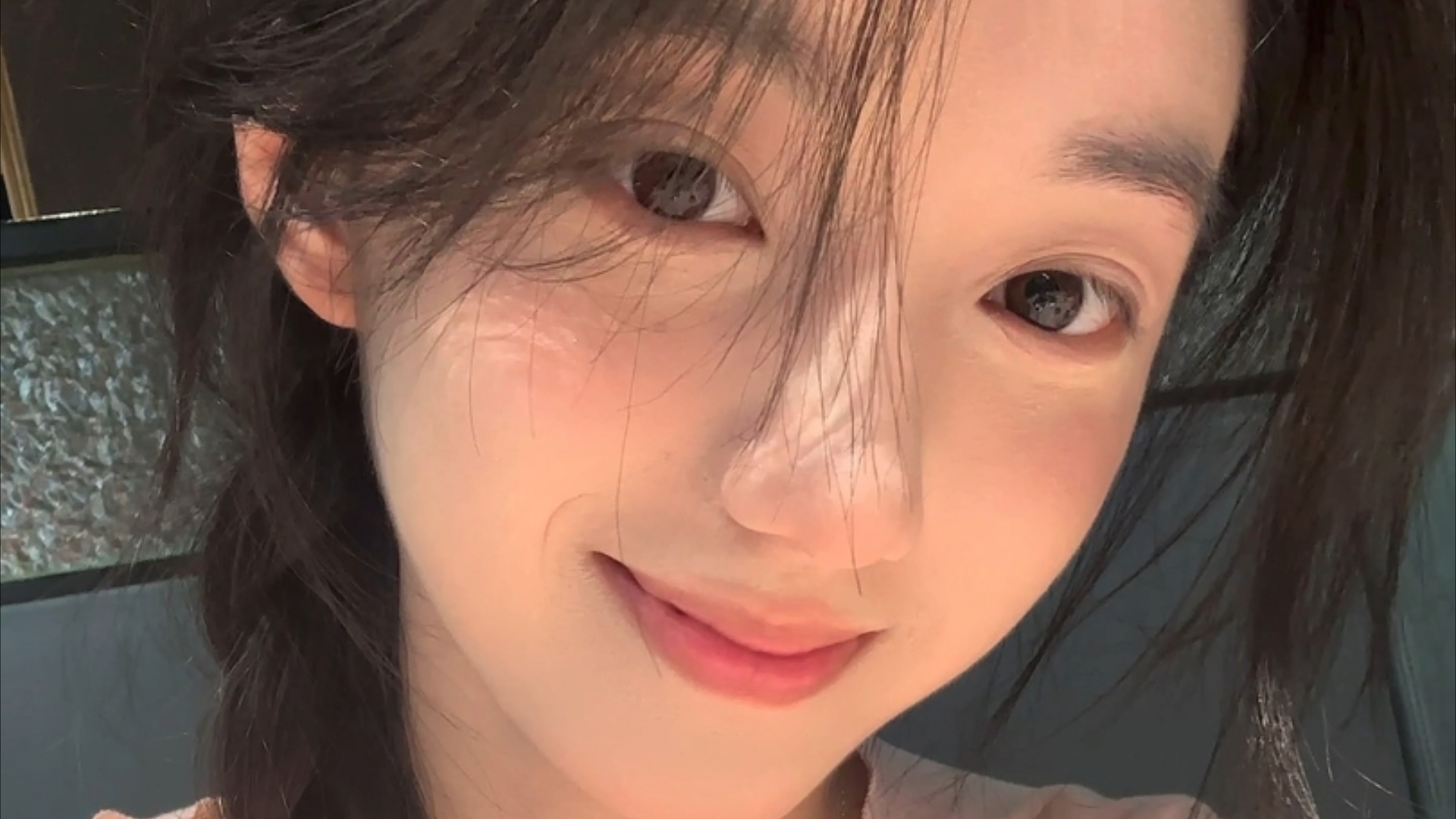 航拍祁连山南麓“高原桃花源”